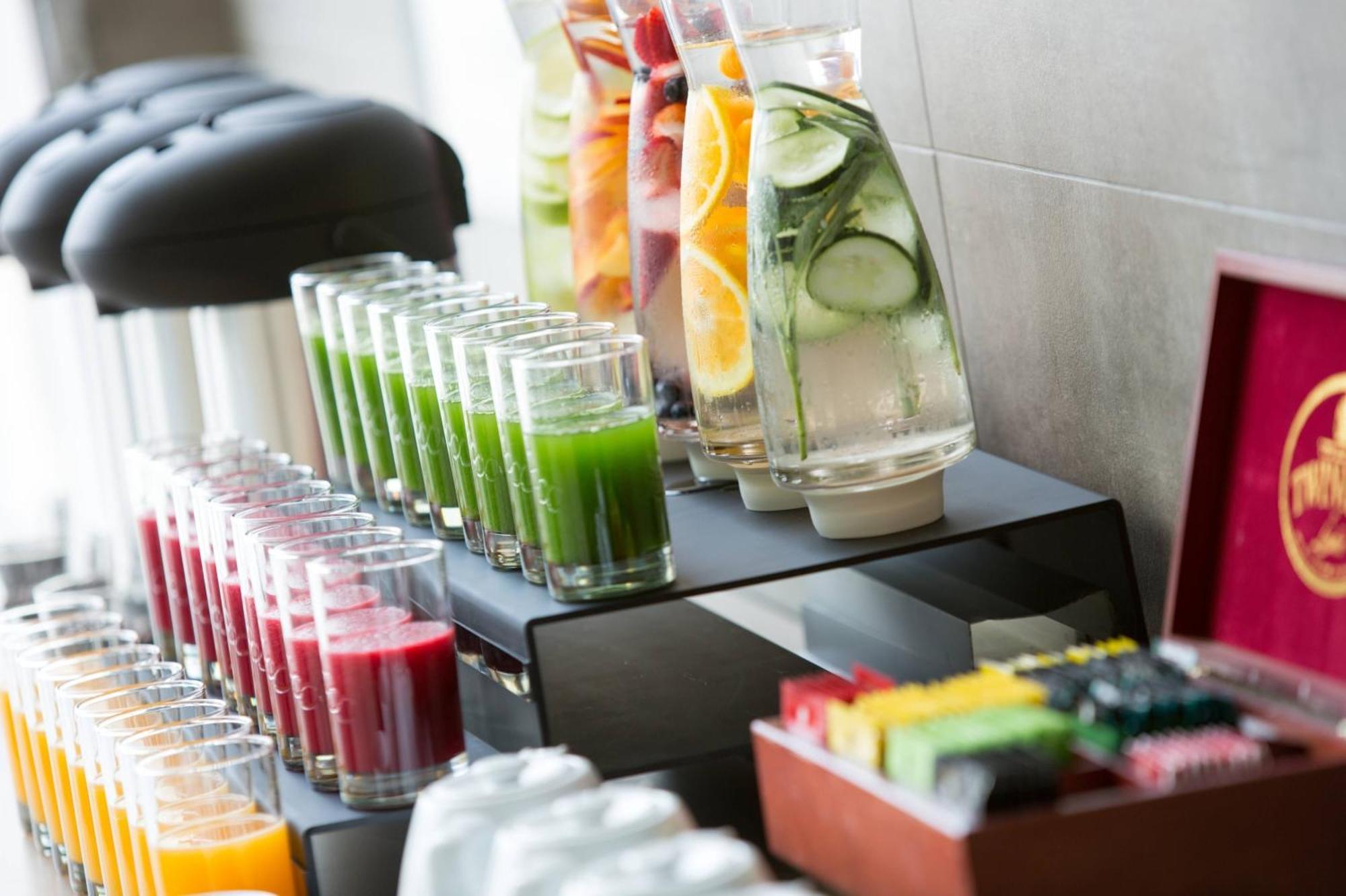 Courtyard By Marriott Santiago Las Condes מראה חיצוני תמונה