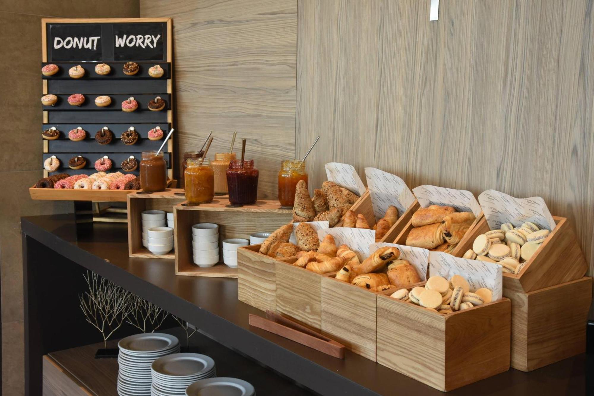 Courtyard By Marriott Santiago Las Condes מראה חיצוני תמונה